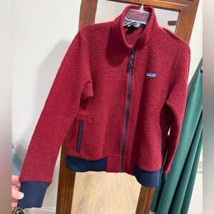 Women’s Patagonia Woolyester Fleece Jackey